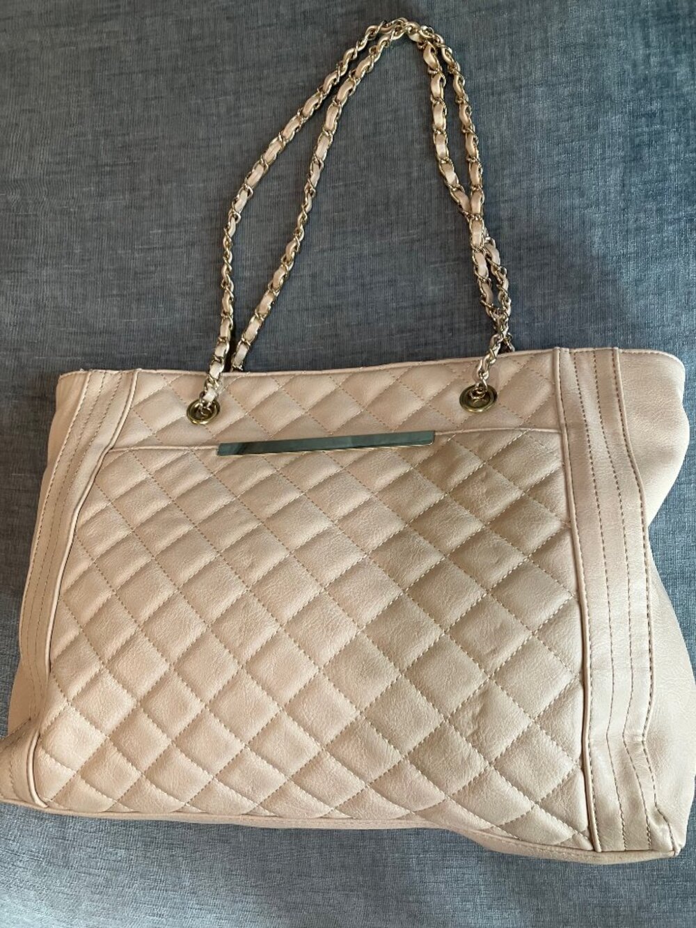 Mossimo Cream Quilted Faux Leather Tote Bag Gold Chain Shoulder Purse Oversized